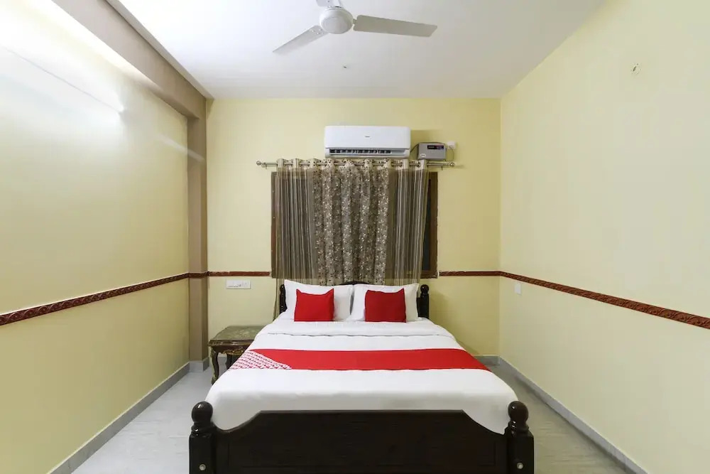 OYO 45306 Ko Villas