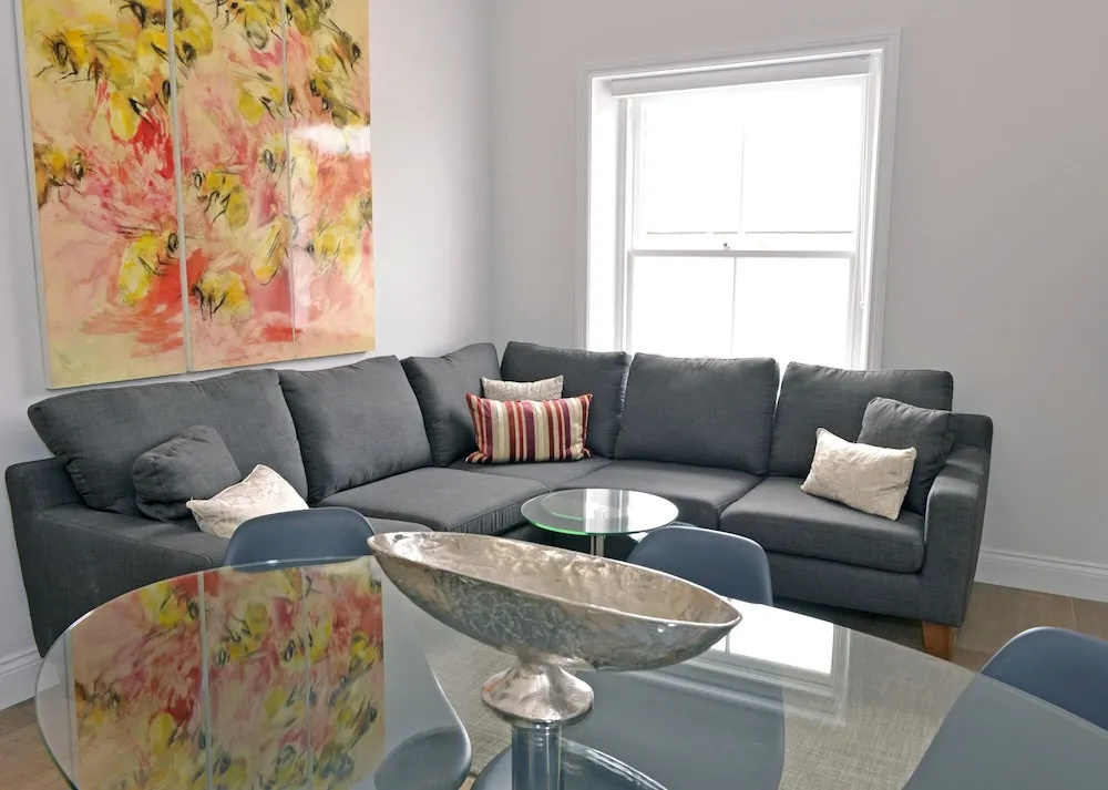 Bicknell House Lascelles Penthouse