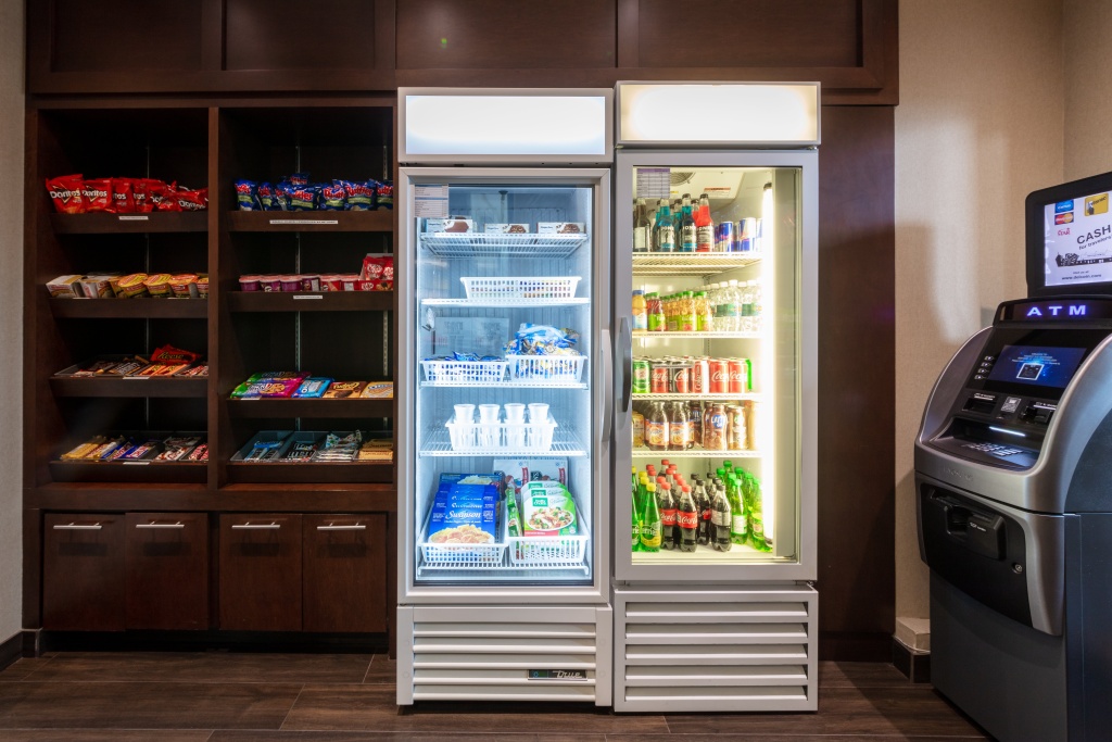 Holiday Inn Express & Suites Riverport Richmond by IHG