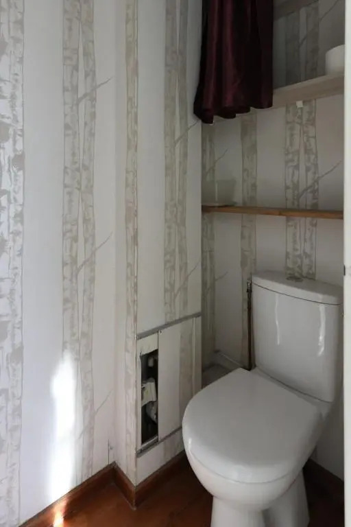Furnished apartment near city center terrace with panoramic view & parking