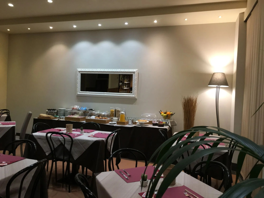 Hotel Est Piombino