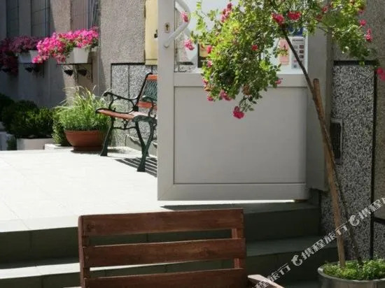 The Secret Garden Apartment Jozefa