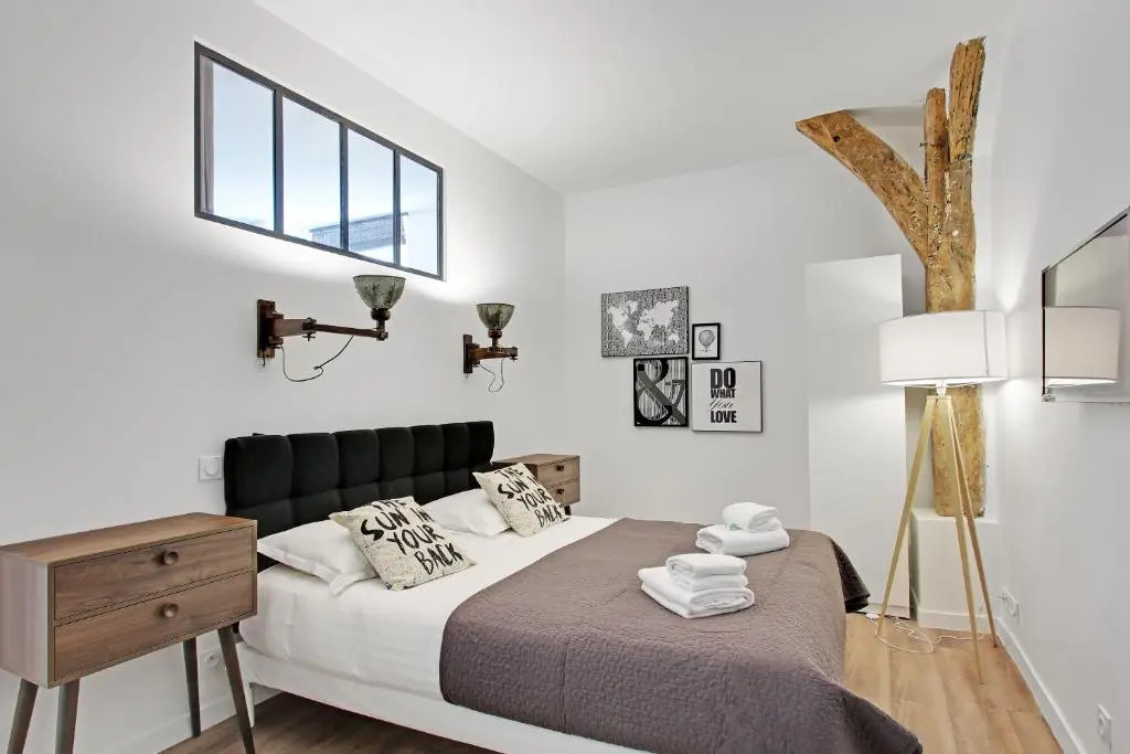 Rent a Room - Residence Meslay