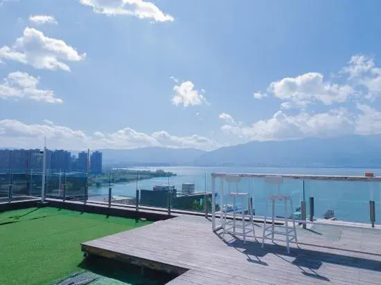 Dali Xianyun listens to the moon wild luxury full-end sea view designer vacation beauty hotel