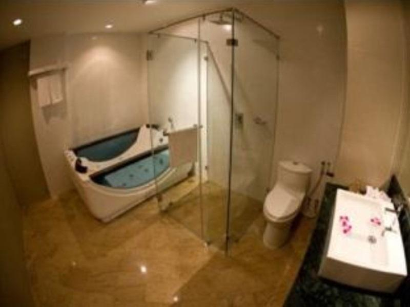 Silverwoods Hotel (SHA Extra plus)