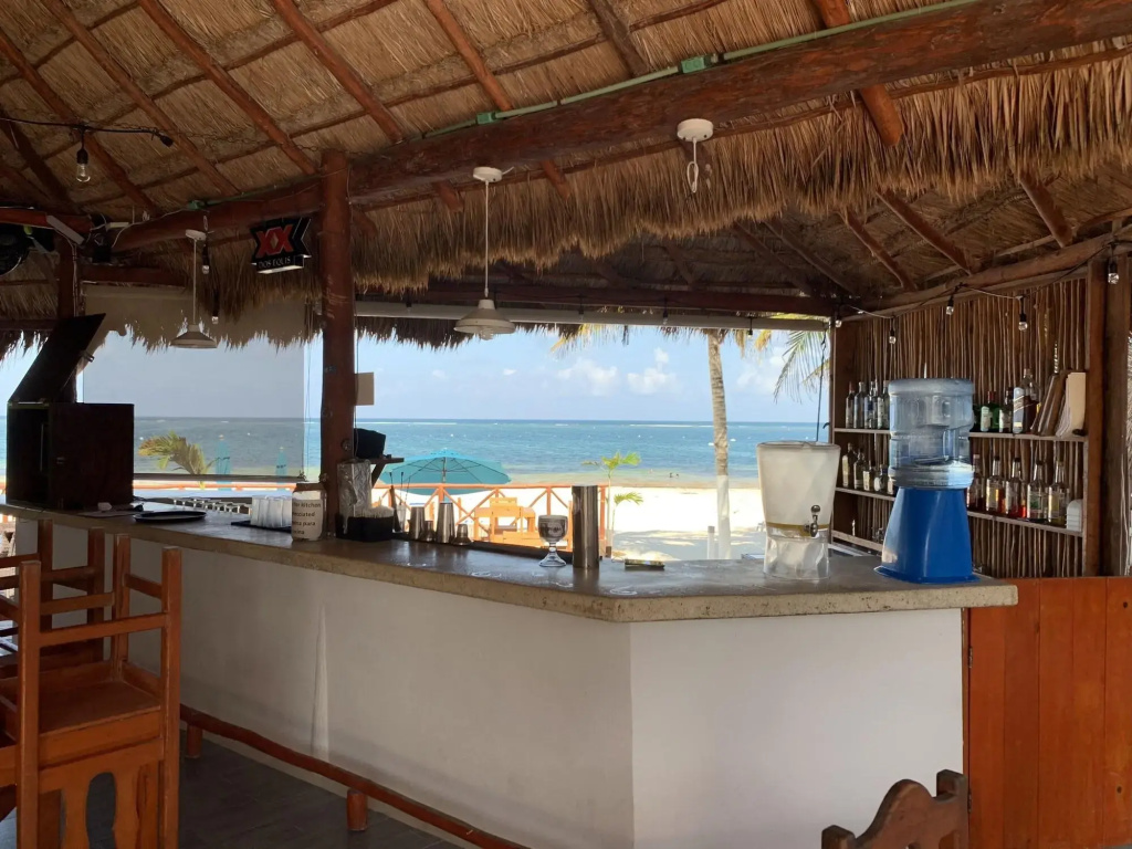 HOTEL & BEACH CLUB OJO DE AGUA