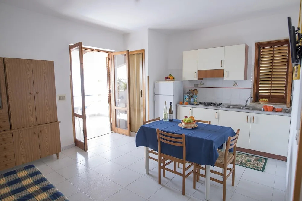 Sea Front Apartment 4 Beds With Balcony 250 Meters From the Beach