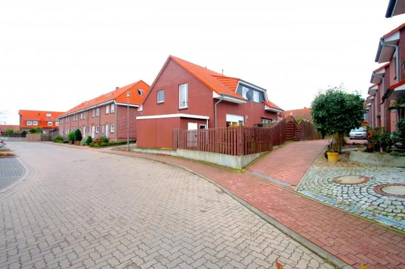 4526 Private Single Rooms