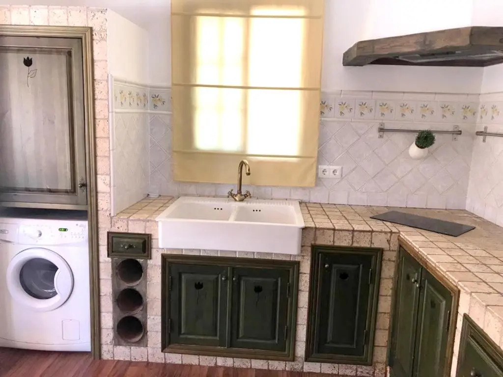 Spacious Villa with Private Pool in Hornachuelos