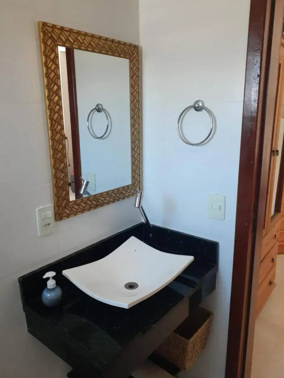 Apartamento pé na areia de 1 dormitório com vista para Praia ou vista lateral Pontas das Canas