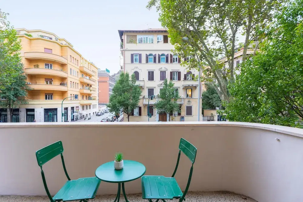 Rental in Rome Clodia 5 Apartment