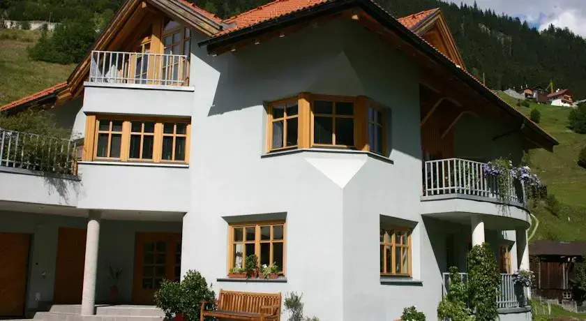 Villa Varbella