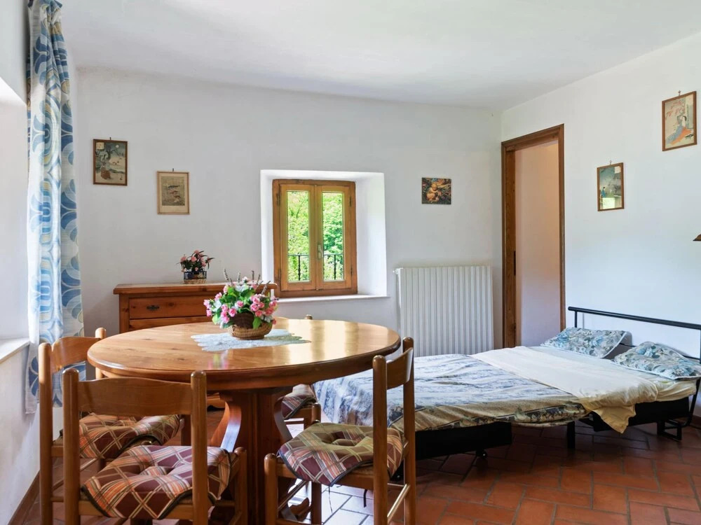 Apartment in Fosciandora With Pool