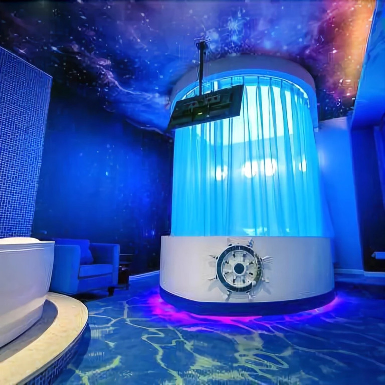 Boli 24 Fang Theme Hotel