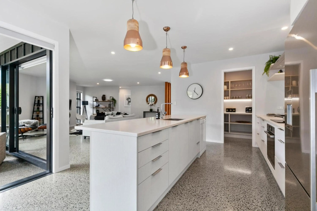 Stylish Villa Escape - Matakana Holiday Home