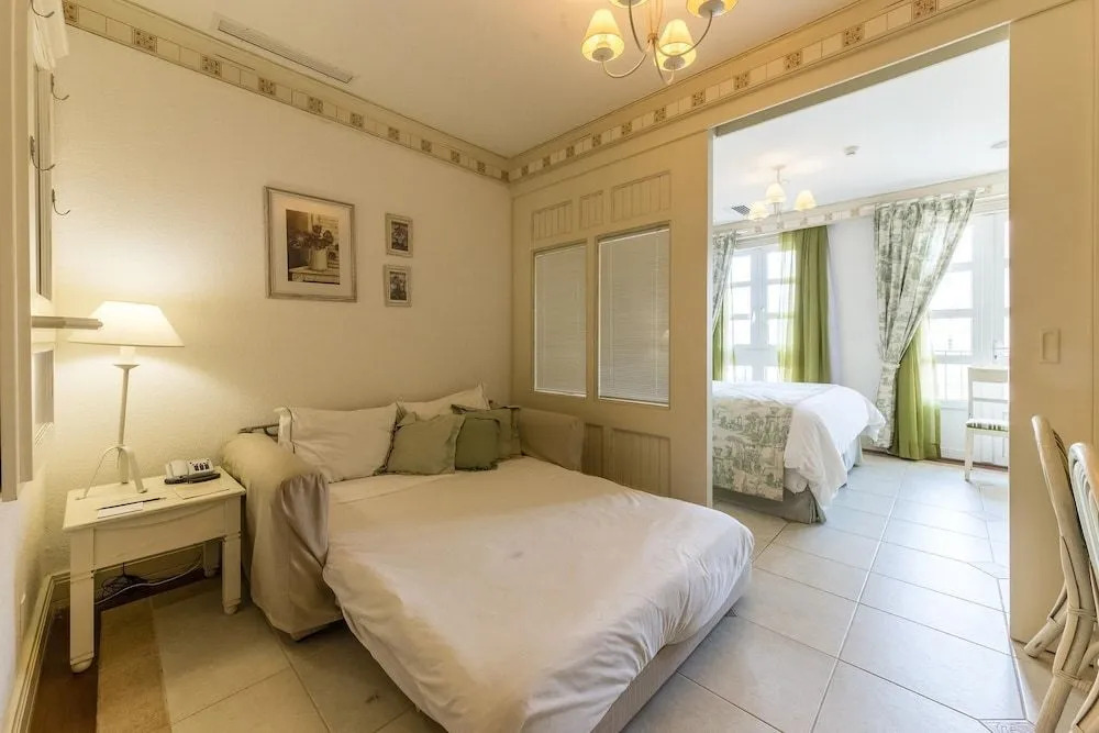 Confortáveis Studios no IL Campanario Resort ILCJR