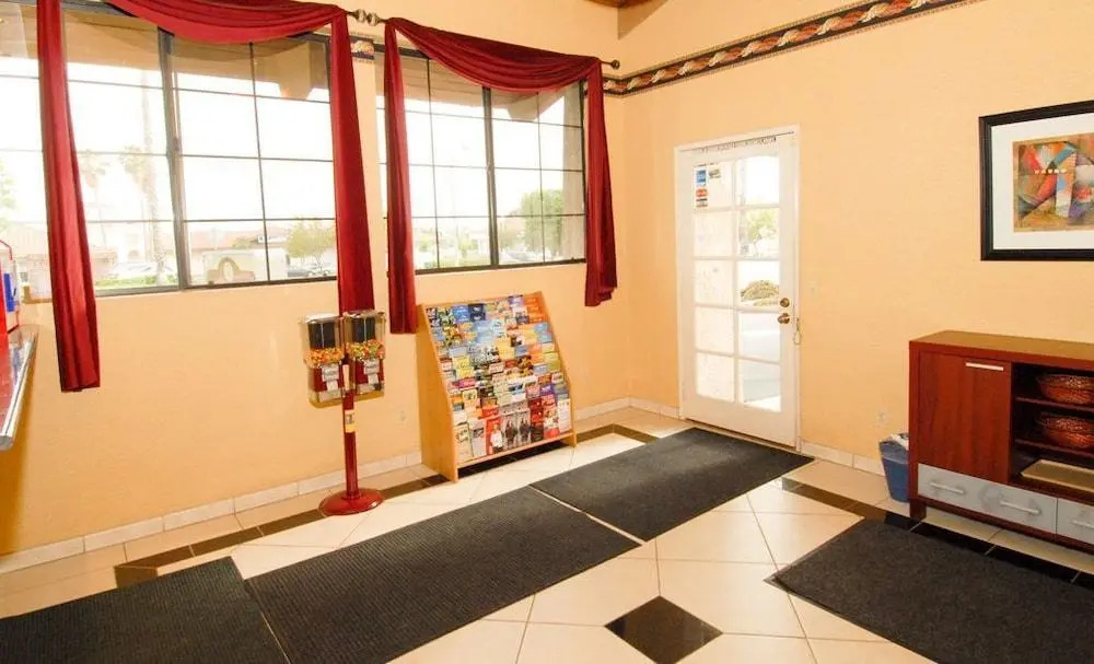 Regency Hotel - Moreno Valley