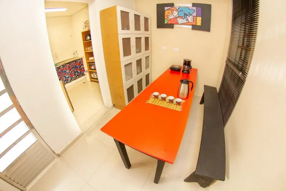 OBA 16 - QUARTO PRIVATIVO no BAIRRO DA LIBERDADE