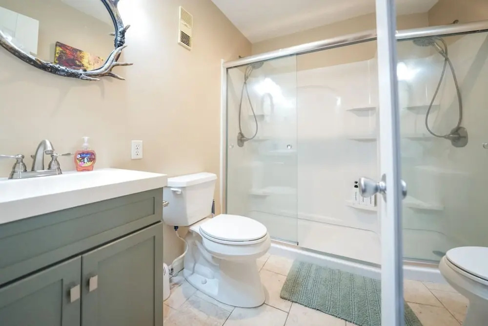 First Floor Studio Resort Access Portable AC