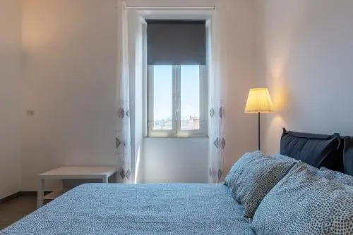 San Lorenzo Functional Flat