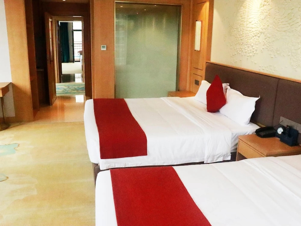 Senna Sunshine International Hotel