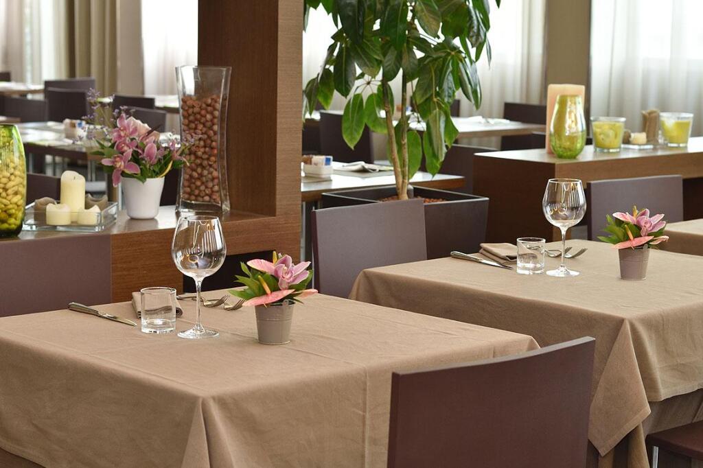 H2C Hotel Milanofiori