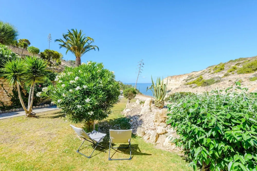 The Little Paradise With Sea Views