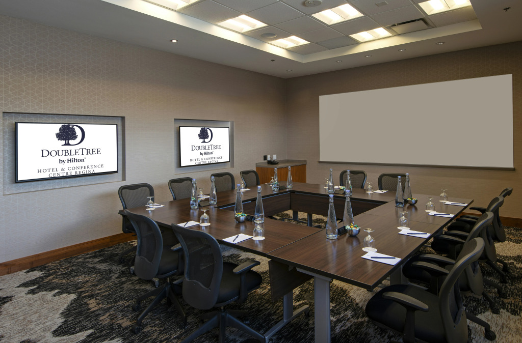 DoubleTree by Hilton Hotel & Conference Centre Regina