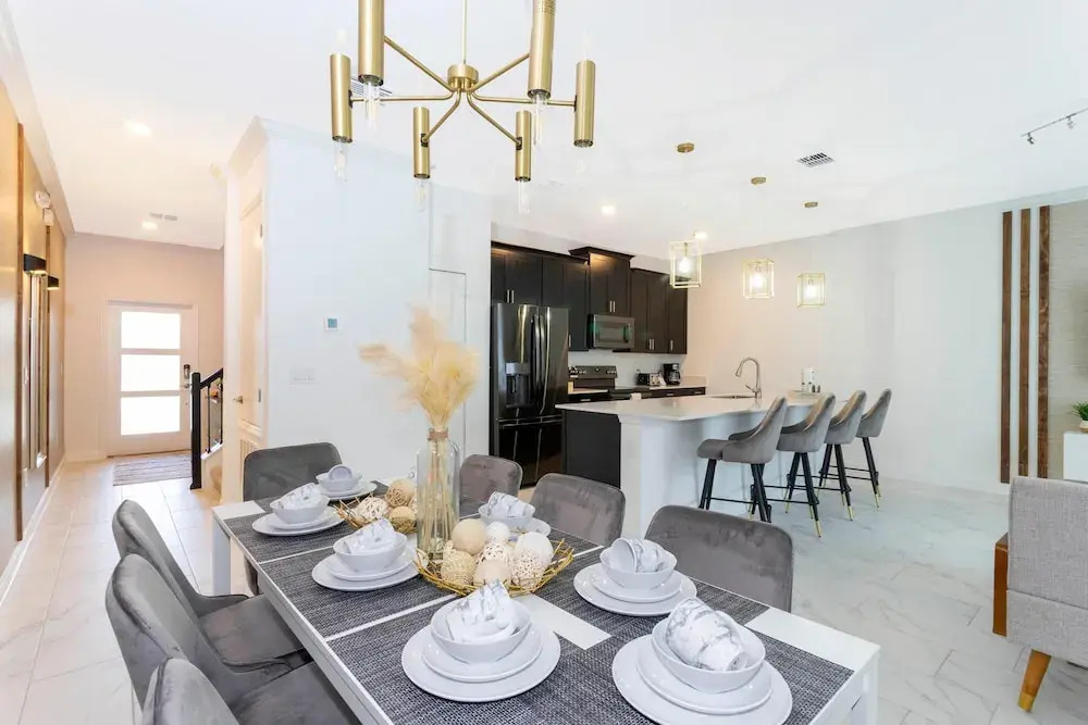 4257 PD - Storey Lake - Luxury 4 Bed Villa Private Pool