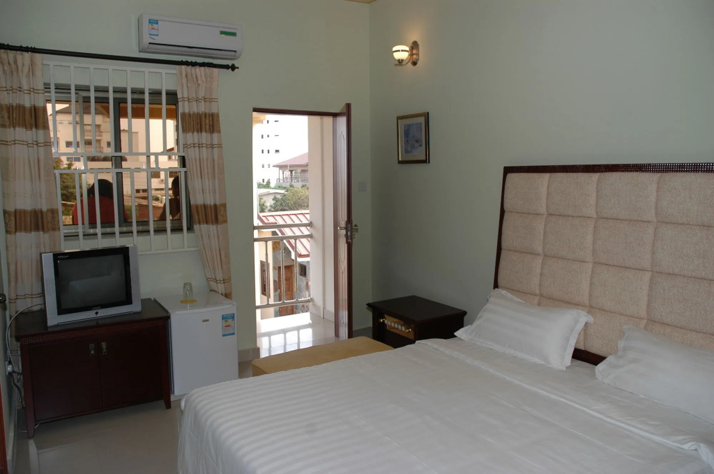 Spintex Inn