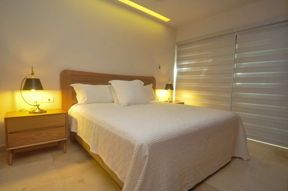 Terrazas Luxury Condos