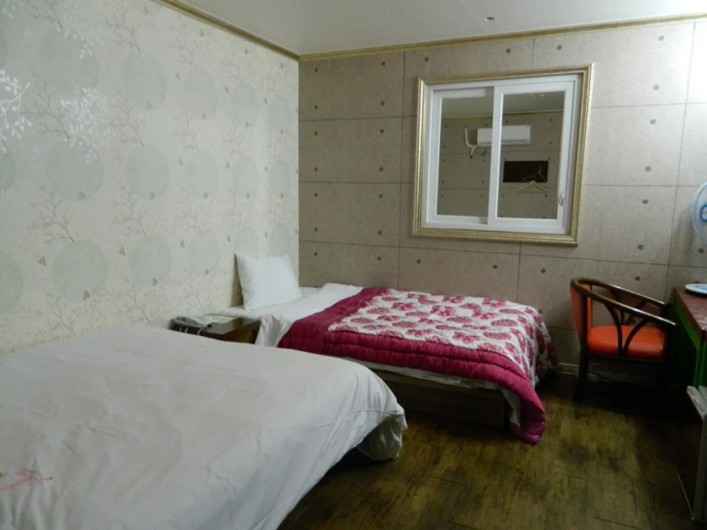 Windsor Royal Motel