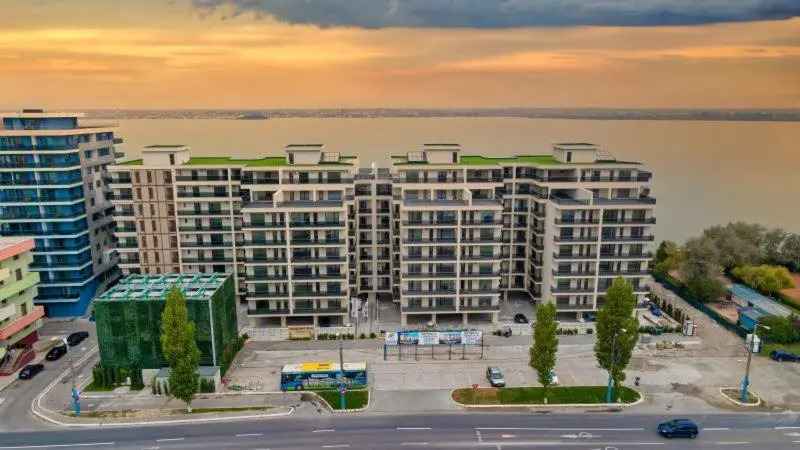 Fatih's Solid House Residence