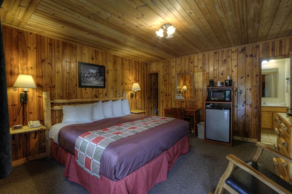 Powder House Lodge