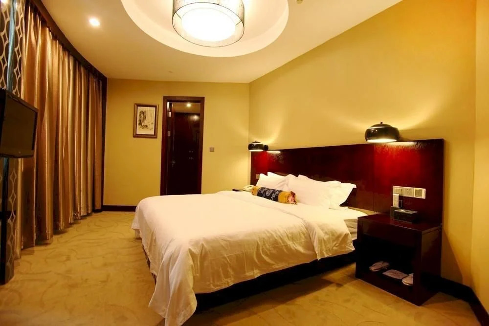 Jiangnan Yijia Hotel