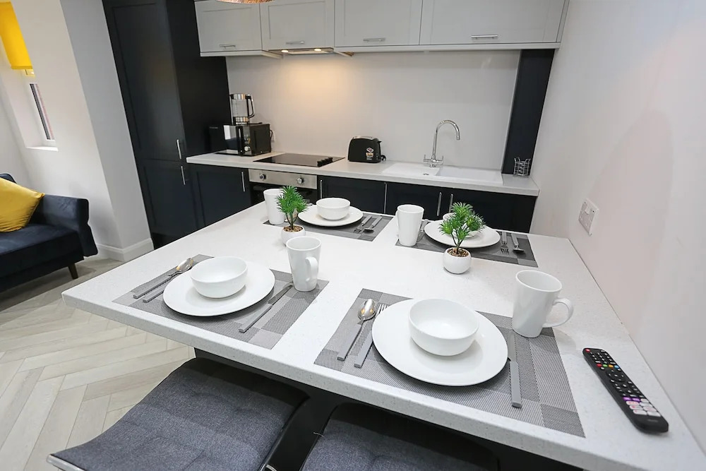 No1 Luxury Service Apartments