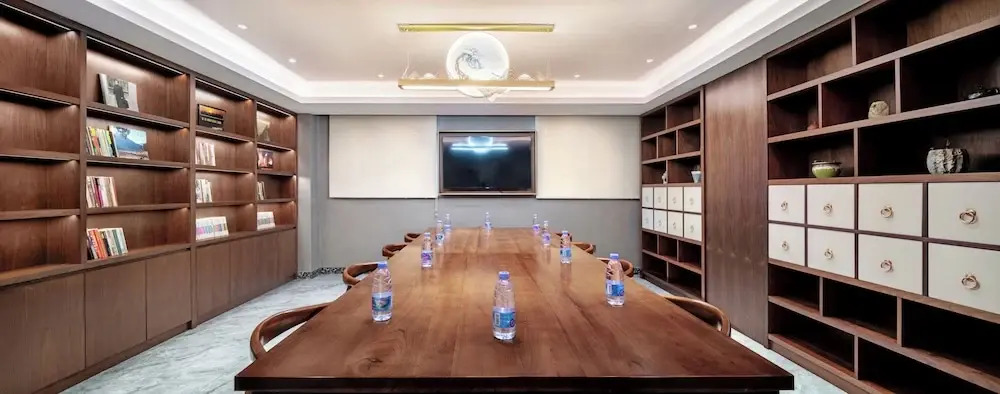 Nostalgia S Hotel(Kunming Dongfeng Square)