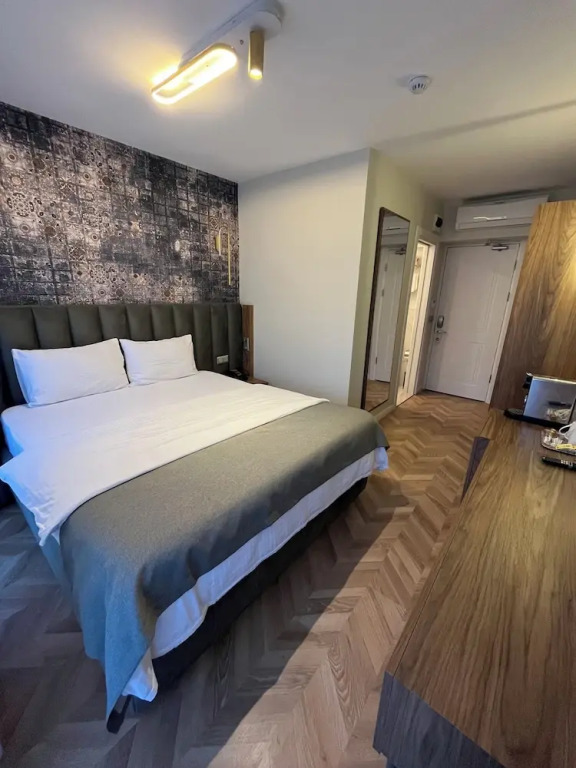 Iris Han Hotel