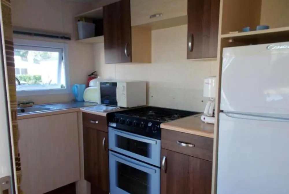 Property with 3 Bedrooms in Saint-Hilaire-De-Riez, with Shared Pool And Furnished Terrace - 400 M From the Beach