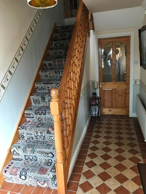 Derreen Tighue House