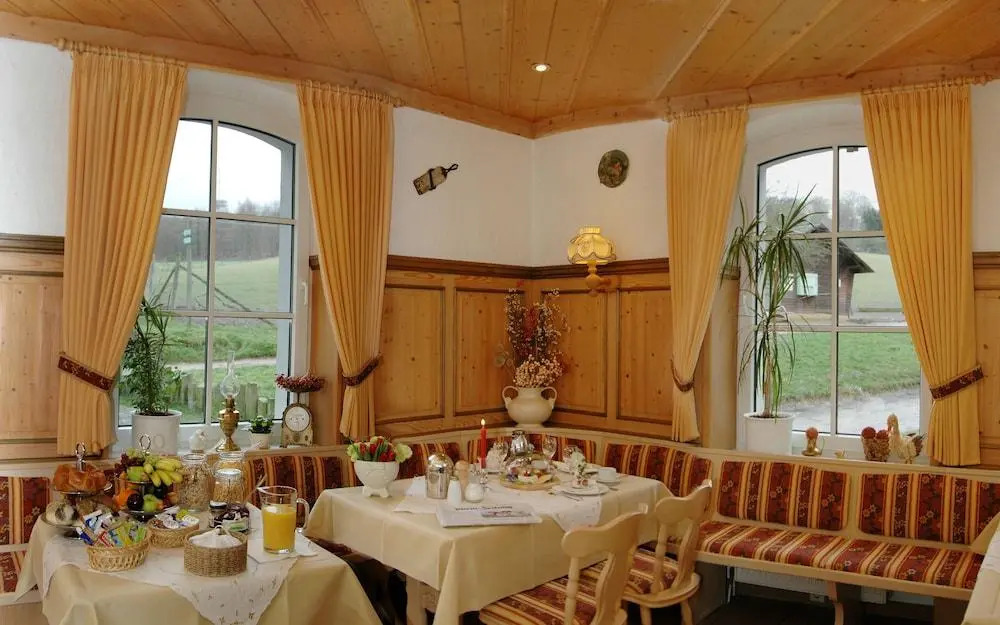 Waldhotel Forsthaus Remstecken