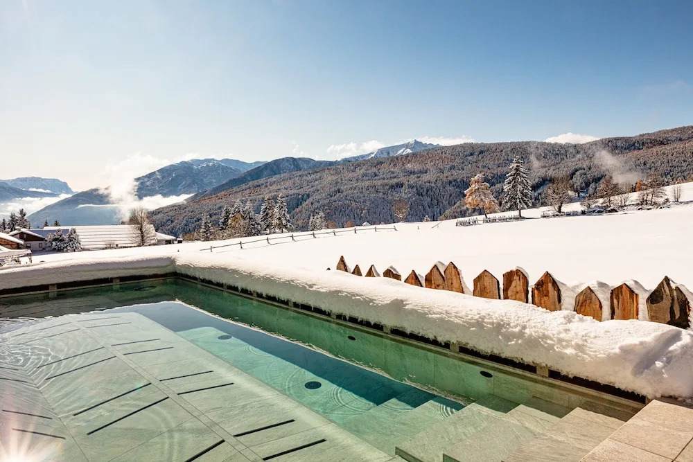 SONNENBERG Panorama Dolomites Wellbeing