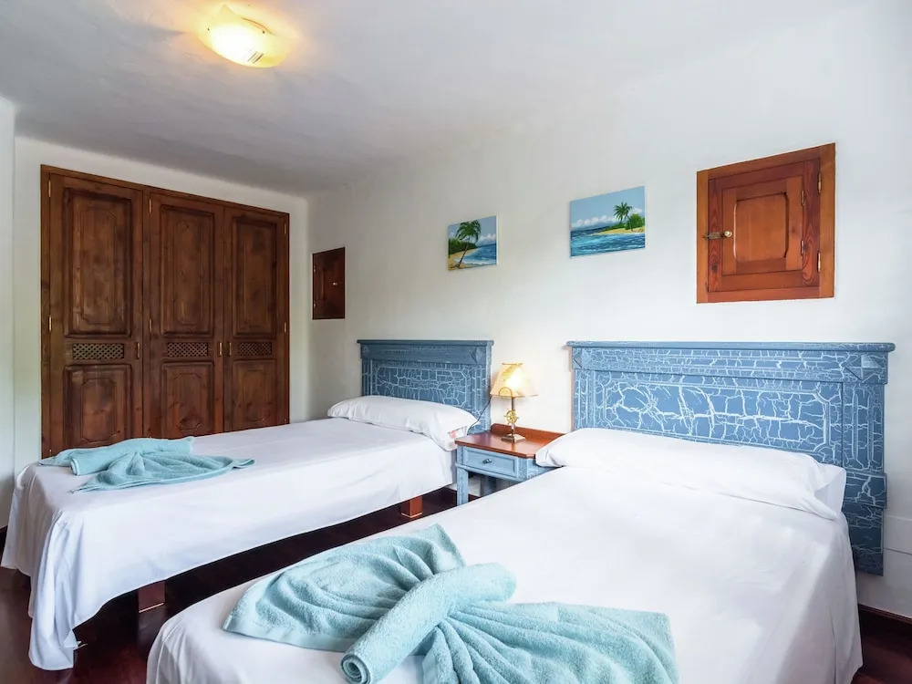 Cozy Holiday Home in Santa Eularia des Riu with Private Pool