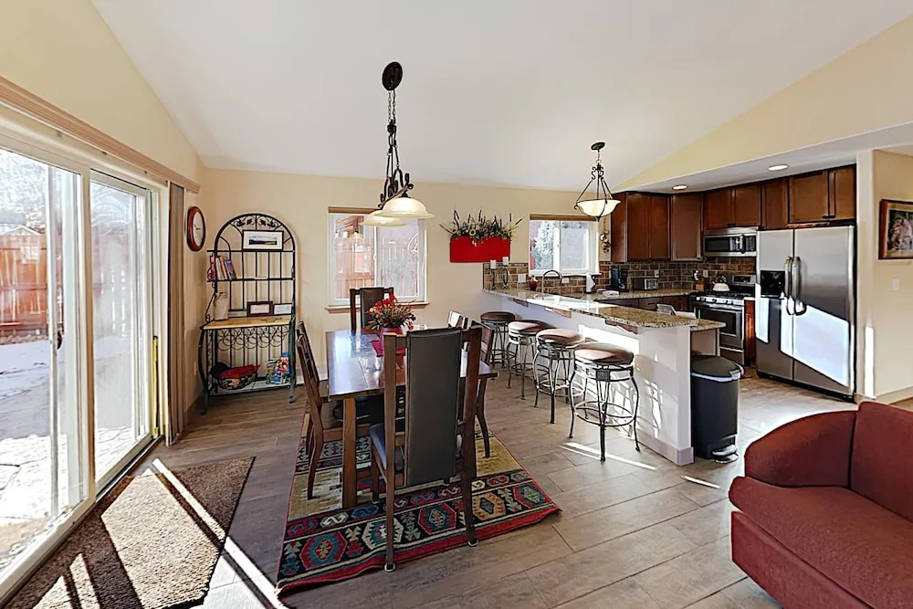 Airy Frisco Home for Adventurers by RedAwning