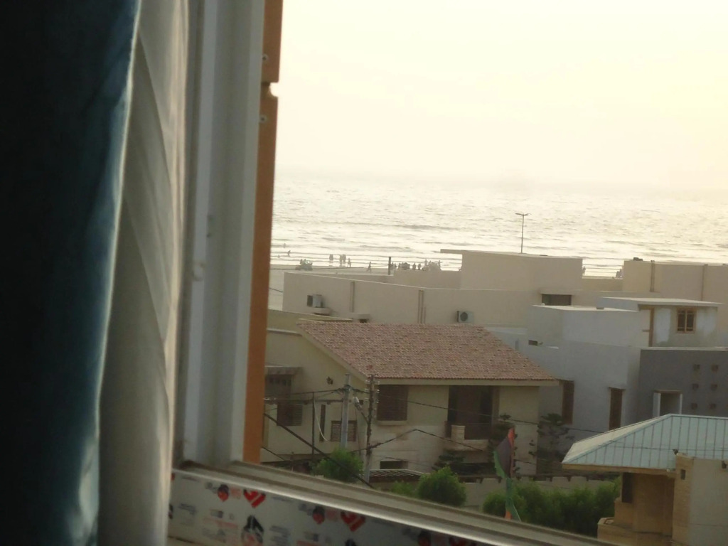 "Service Apartments Karachi" Beach View