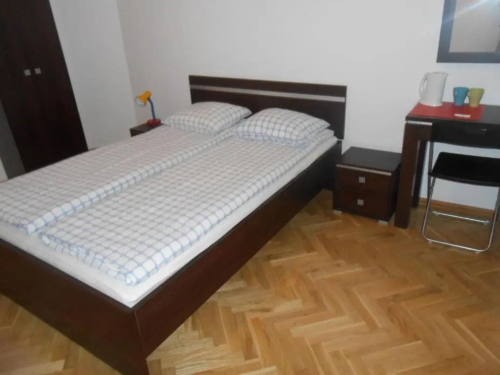 Lux Hostel - z prywatnymi łazienkami