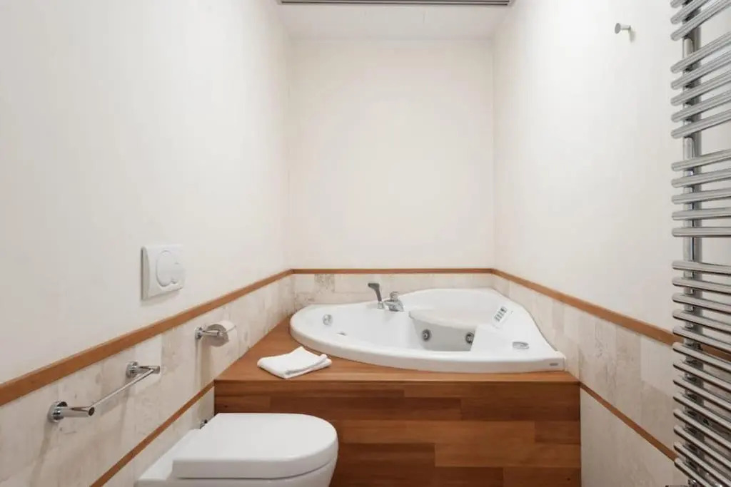 SANTA MARIA NOVELLA STYLISH Loft GREAT LOCATION-Hosted by Sweetstay