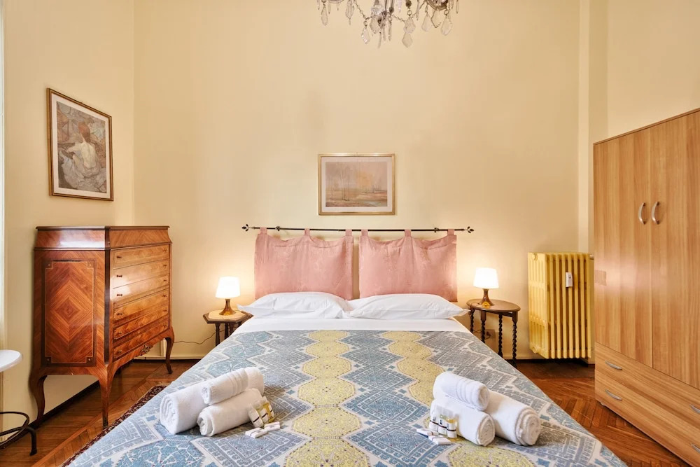 Roomy Flat Turin Crocetta