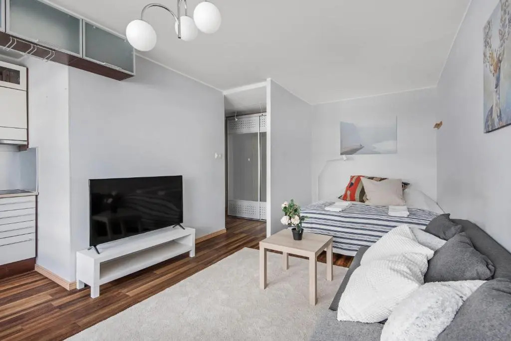 WeHost Modern and Elegant Studio for Four