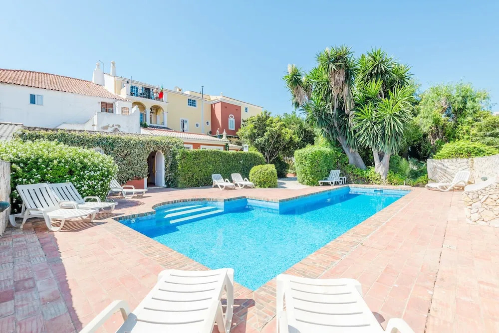 Casa Omlandia With Pool - Lagos Old Town